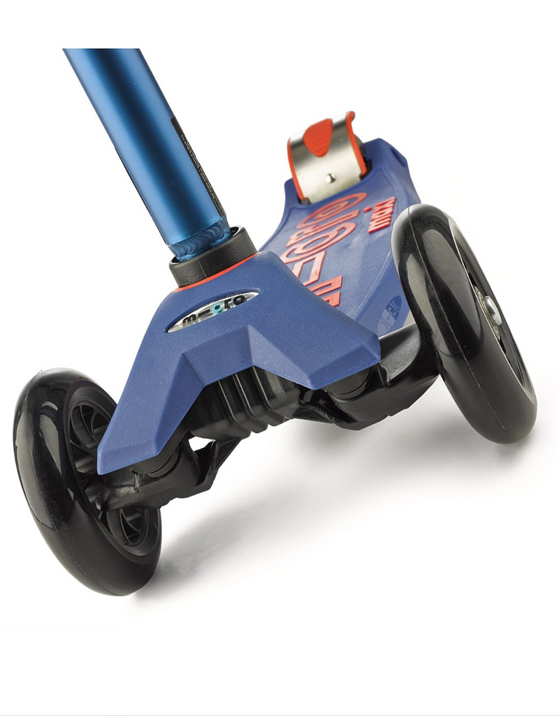 MICRO MAXI DELUXE SCOOTER BLUE