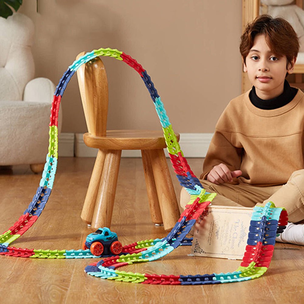 Changeable Track In The Dark Track with LED Light-Up Race Car Flexible