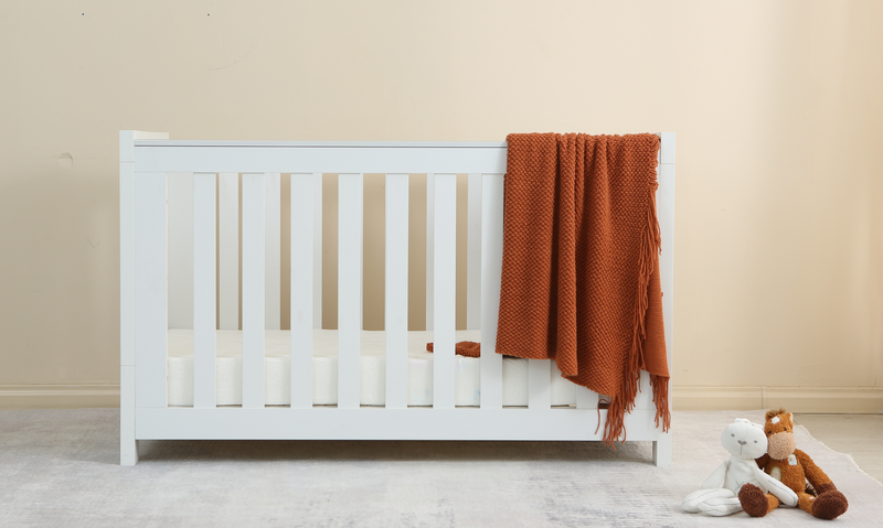 Rever Bebe 3 in 1 Classic Cot Peral White