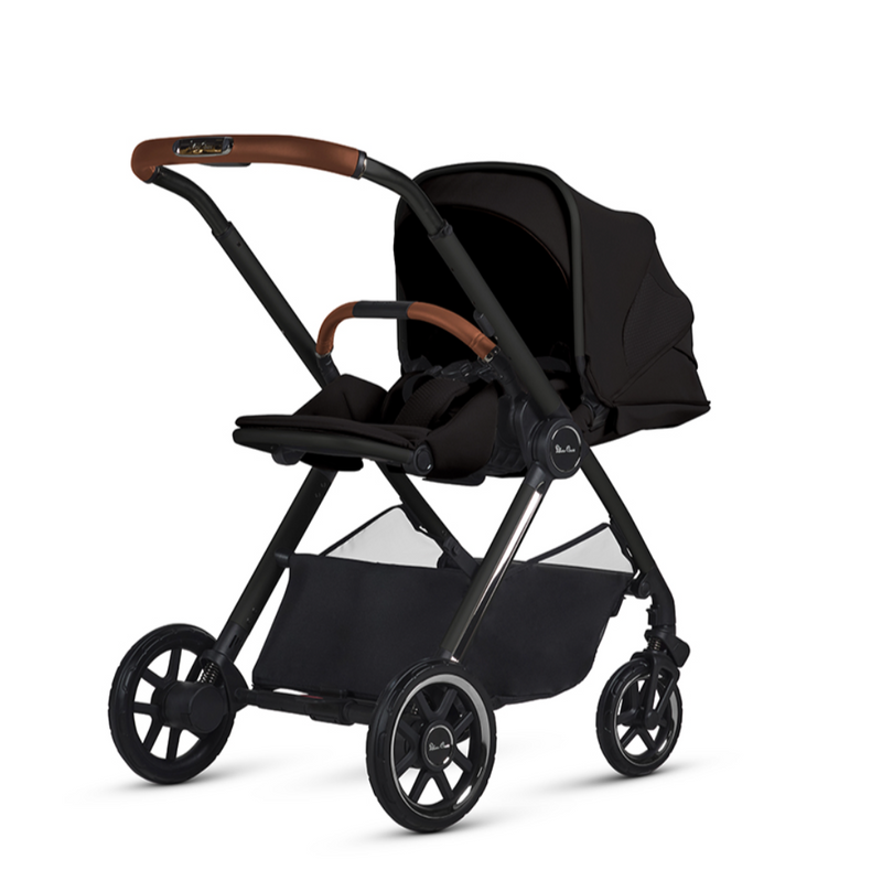 Silver Cross Reef 2 with Carrycot (pre-order Aug    2024)