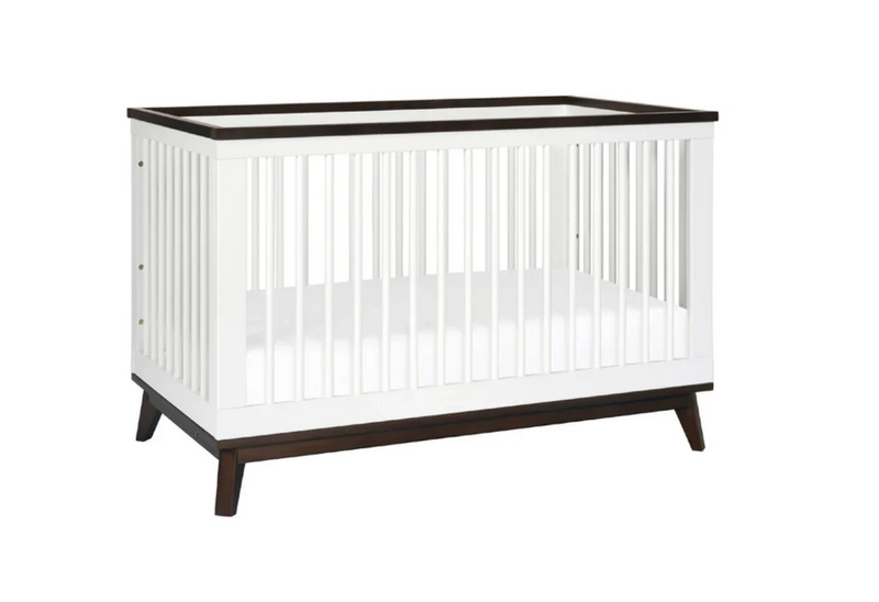 Babyletto Scoot in cot and Dresser Set White/Walnut