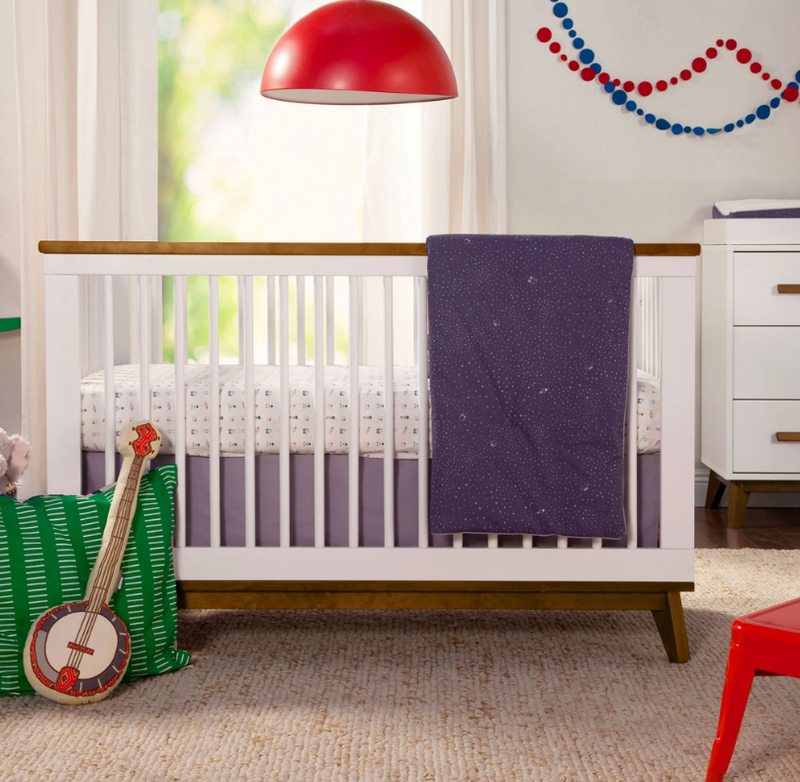Babyletto Scoot 3 in 1 cot and  Dresser Set White/Walnut