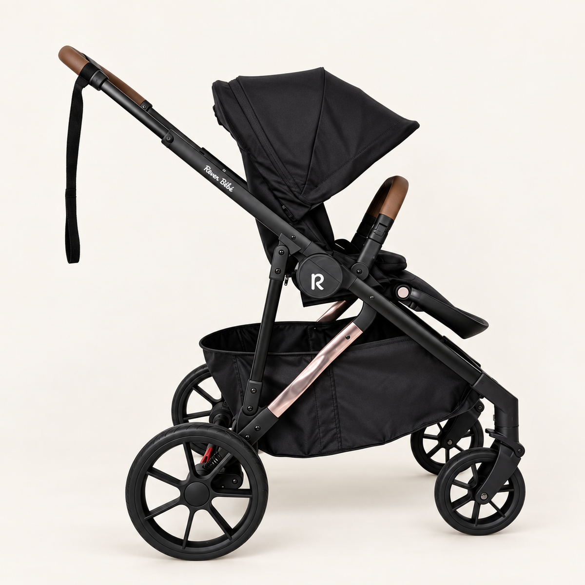 Black VEVO single pram with world-facing seat