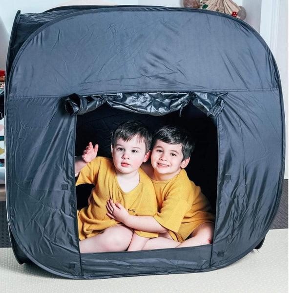 Baby outlet blackout tent