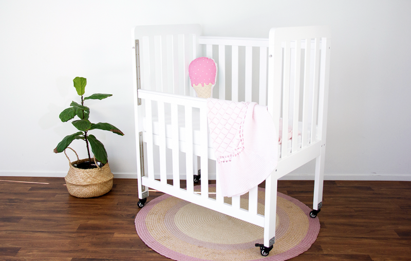 Ergonomic cot top