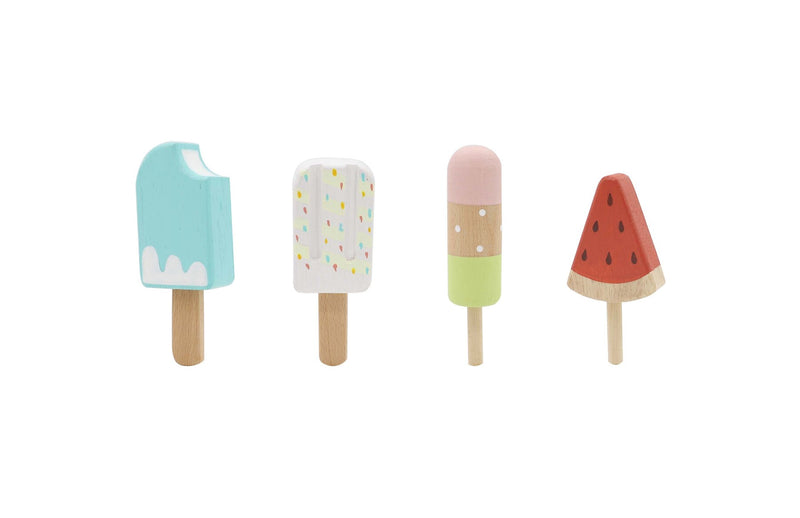 WOODEN ICY POLE SET